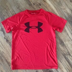 Under Armour Scarlet Crew Neck Tee
